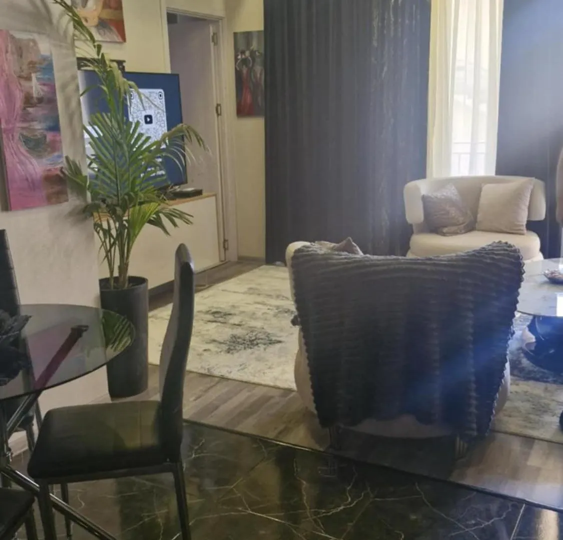 Prestigious Apartment In Vake With 2 Bedrooms And Comfy Place Tbilisi
